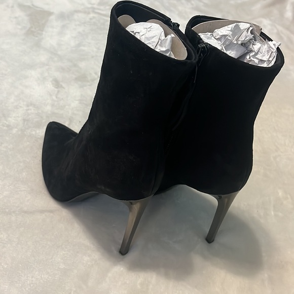 NIB: RAG & BONE Wes Boot/Bootie in Black Suede, Stiletto Heel, Size 6 (36 EU) - Picture 9 of 16
